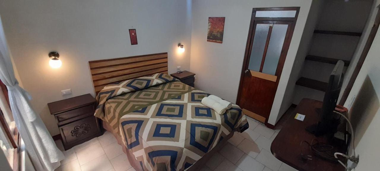 Hotel Casolia 케트살테낭고 외부 사진